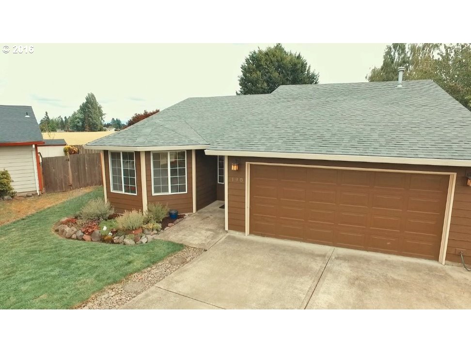 198 S 28th Ave, Cornelius, OR 97113 photo 1