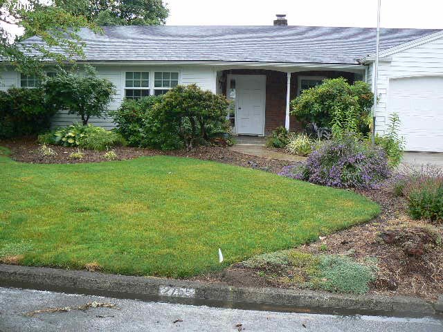2755 N Maple Ct, Canby, OR 97013 photo 1