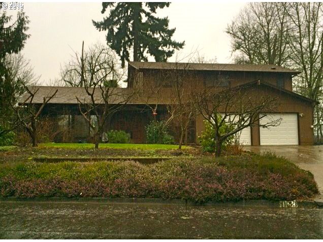 1653 Copping St, Eugene, OR 97404 photo 1