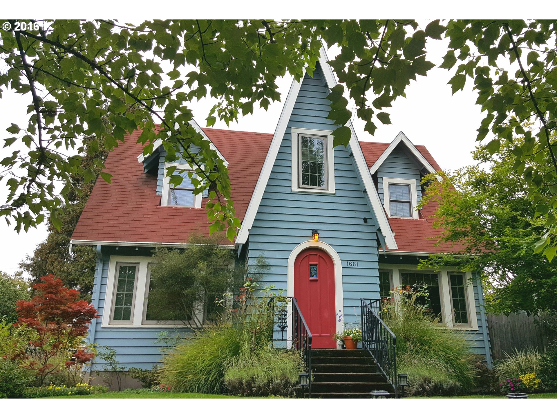 1661 Washington St, Eugene, OR 97401 photo 1