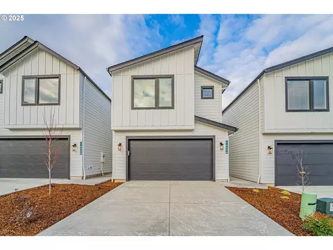 16316 NE 21st St, Vancouver, WA 98684