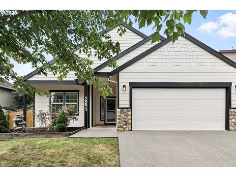59673 Oak Ridge St, Saint Helens, OR 97051