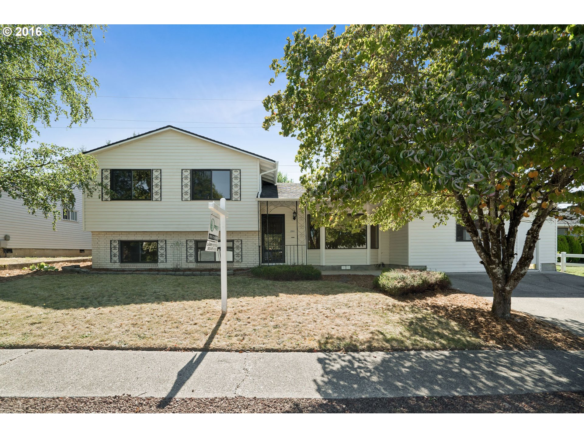 2331 SE Paloma Dr, Gresham, OR 97080 photo 1