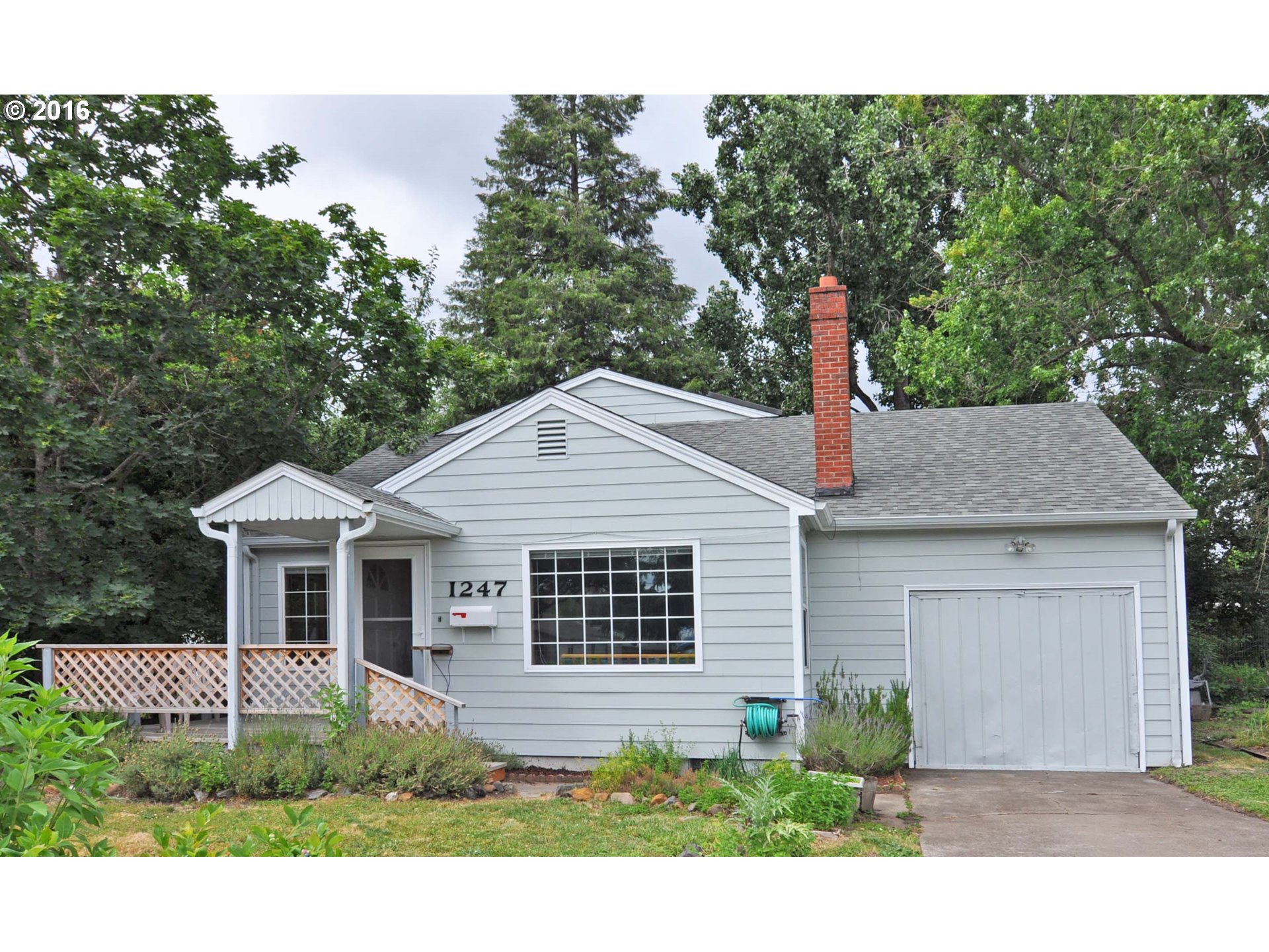 1247 W 14th Ave, Eugene, OR 97402 photo 1
