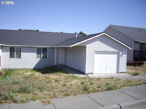 907 SW Nye Ave, Pendleton, OR 97801 photo 1