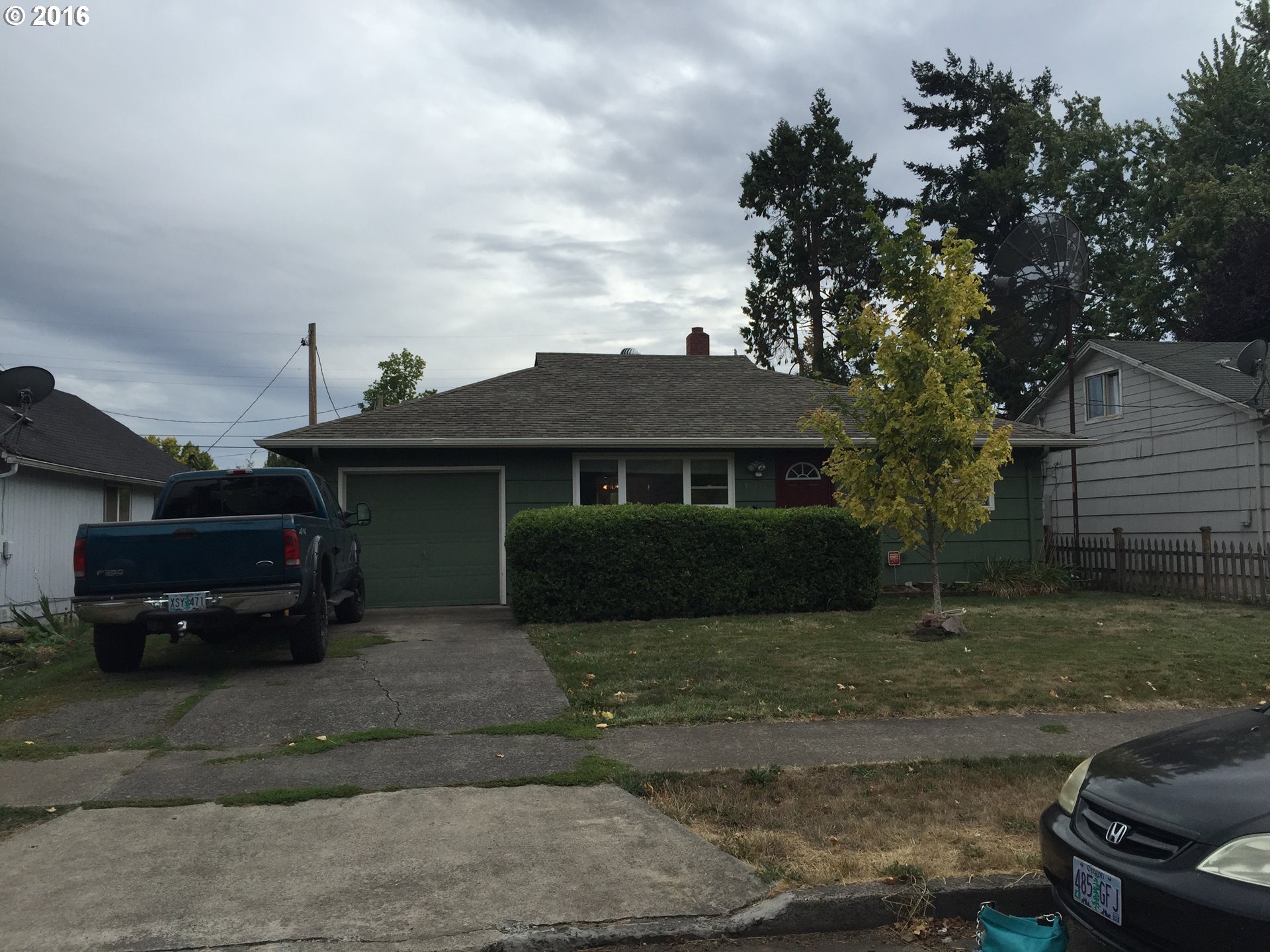 1771 J St, Springfield, OR 97477 photo 1