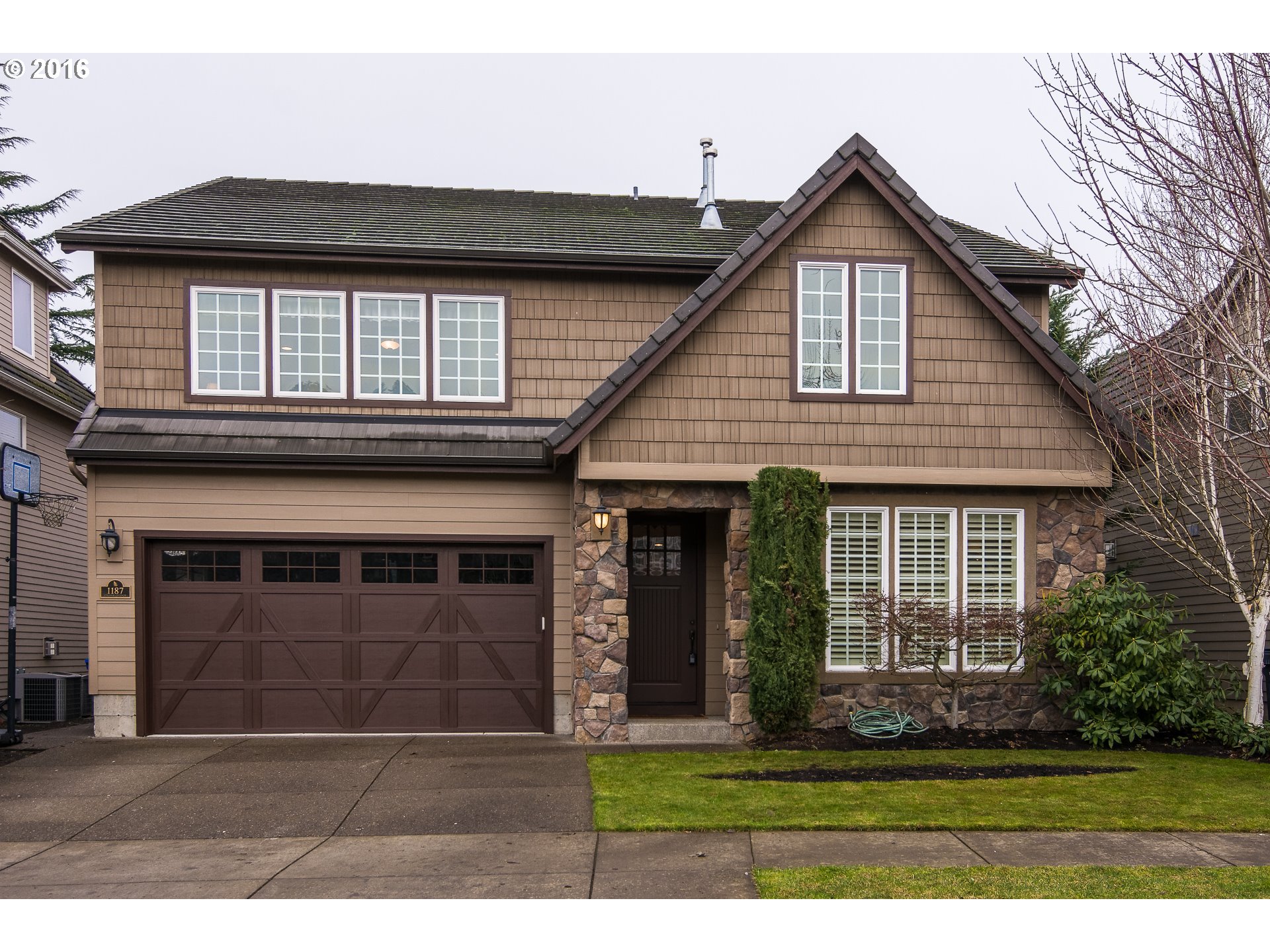 1187 Cedar Ridge Dr, Eugene, OR 97401 photo 1