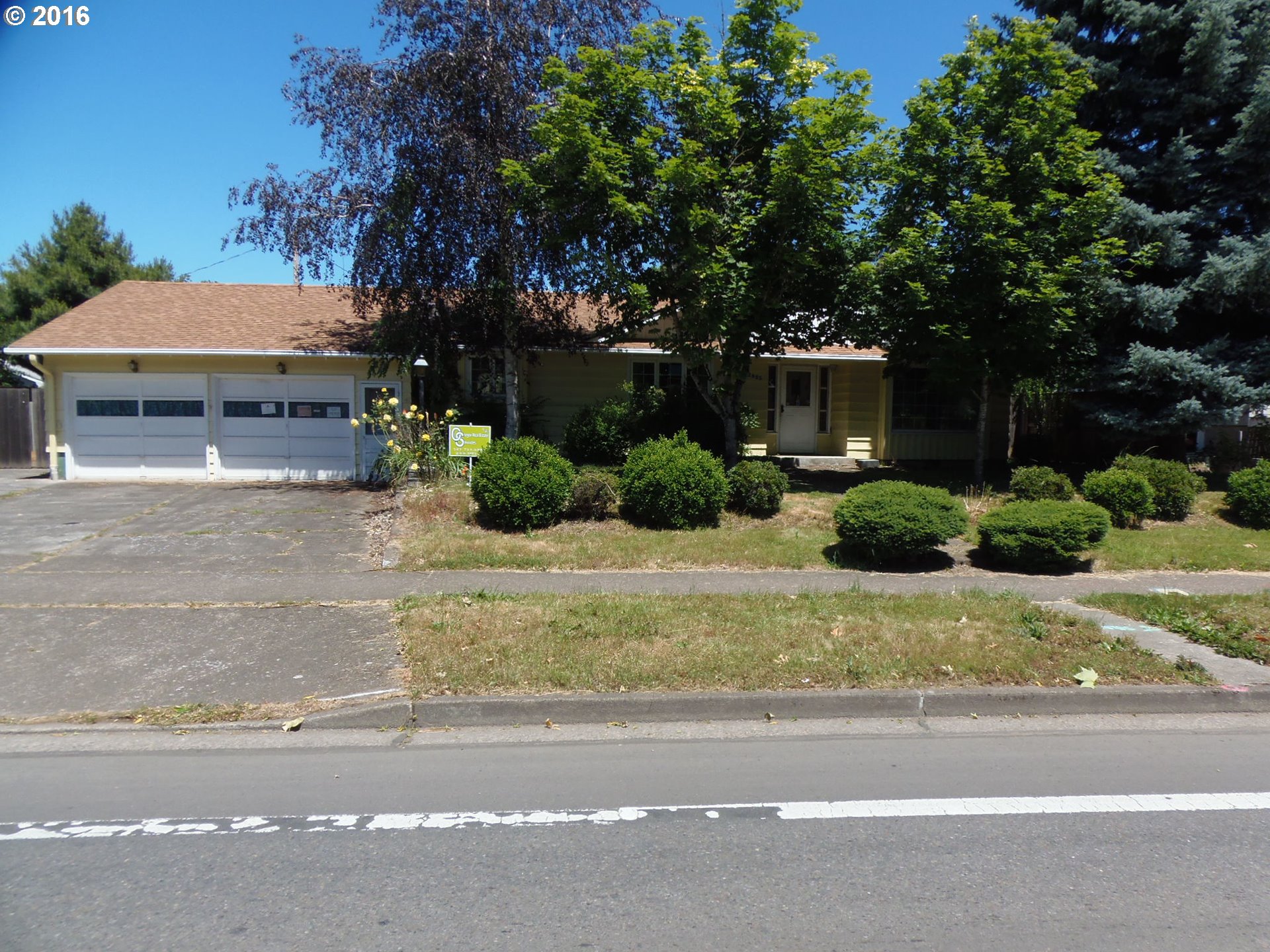 2825 Harlow Rd, Eugene, OR 97401 photo 1