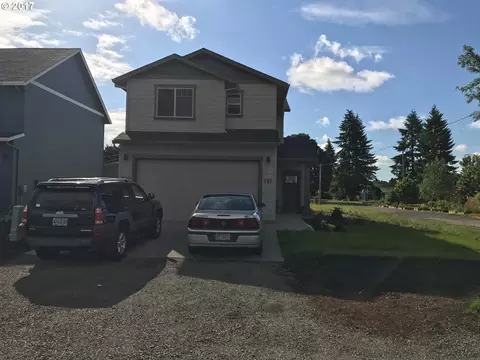 797 Locust St, Dundee, OR 97115 photo 1