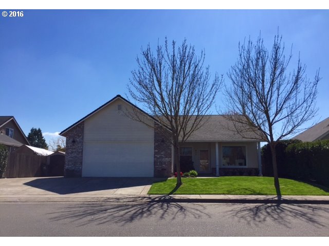 957 T St, Springfield, OR 97477 photo 1