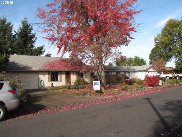 3666 Byron St, Eugene, OR 97404 photo 1