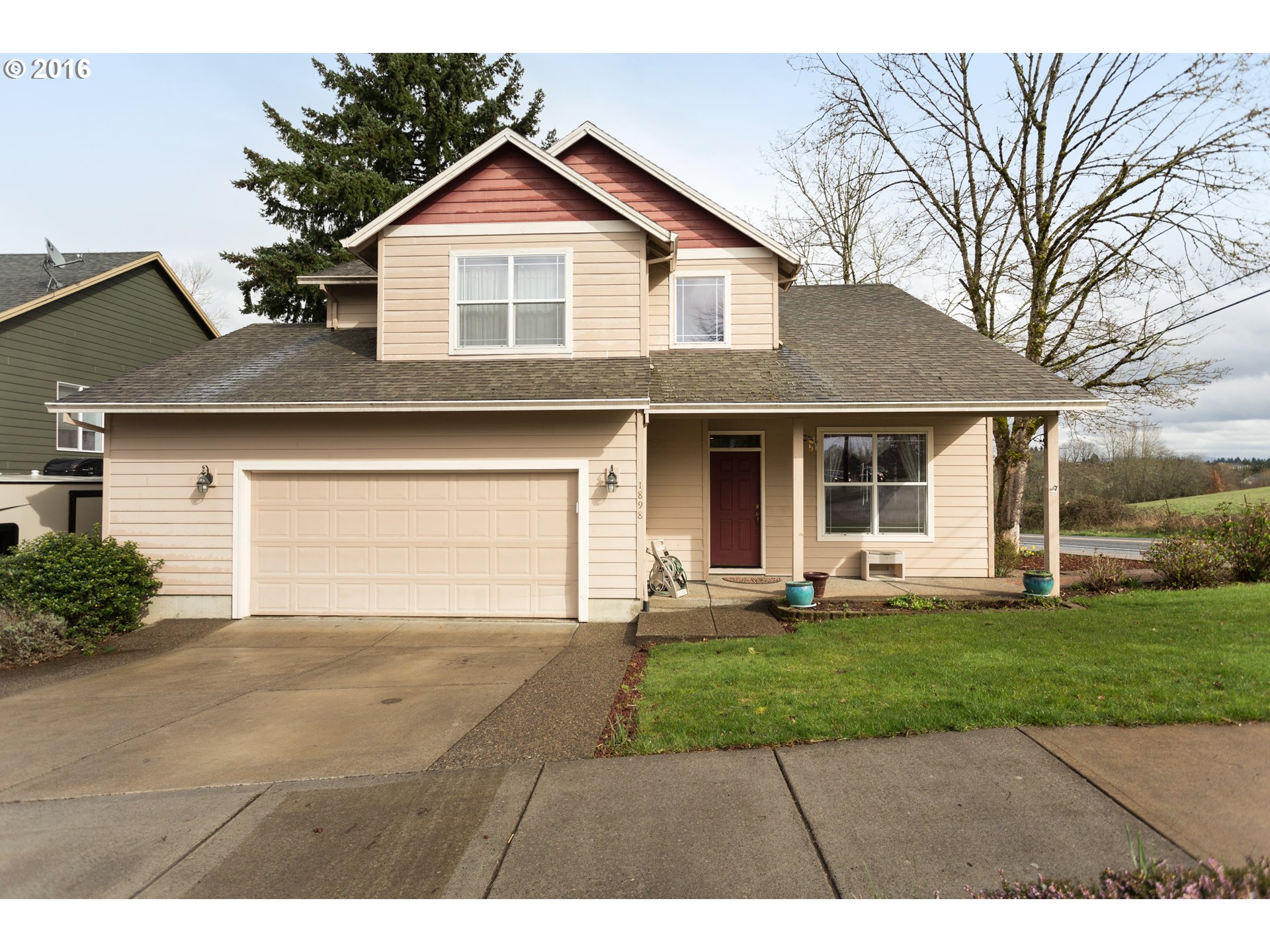 1898 SE Ironwood Way, Gresham, OR 97080 photo 1