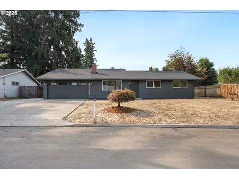 9811 NE 65th St, Vancouver, WA 98662