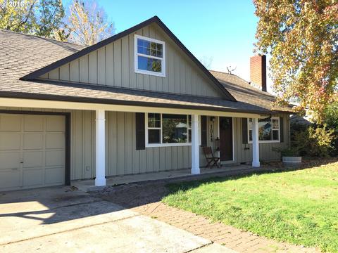 1048 Randall St, Eugene, OR 97401 photo 1