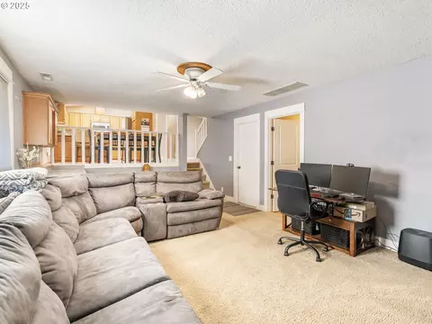 Living - 1536 SE Condor Ave, Gresham, OR 97080 photo 7 of 8