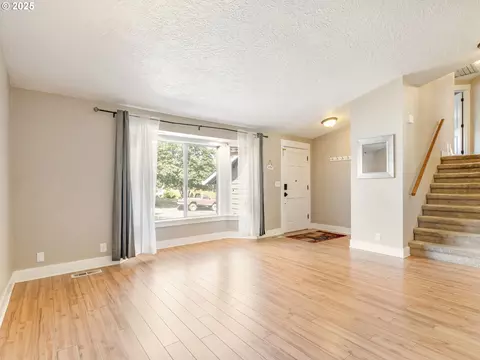 Living - 1536 SE Condor Ave, Gresham, OR 97080 photo 2 of 8