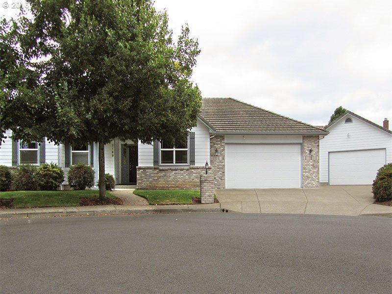 3169 Wolf Meadows Ln, Eugene, OR 97408 photo 1
