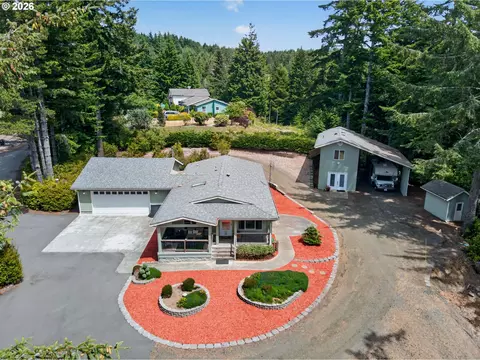 69487 Sharp Rd, North Bend, OR 97459