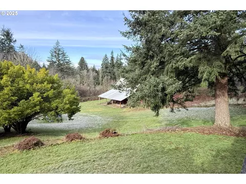 Exterior - 19955 SE Tillstrom Rd, Damascus, OR 97089 photo 12 of 17