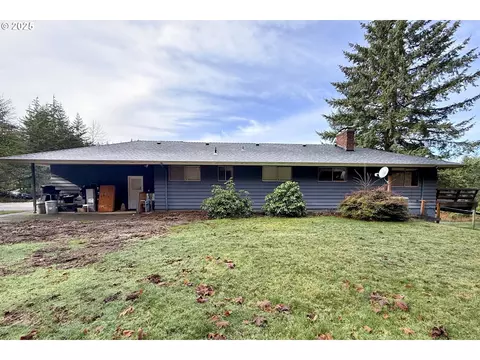 Exterior - 19955 SE Tillstrom Rd, Damascus, OR 97089 photo 15 of 17