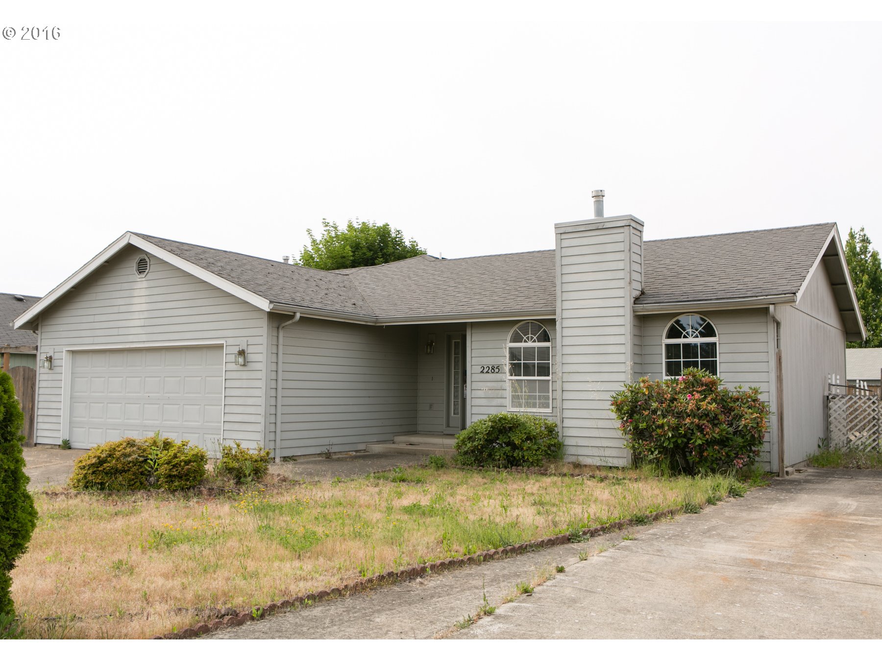 2285 Parker Pl, Eugene, OR 97402 photo 1