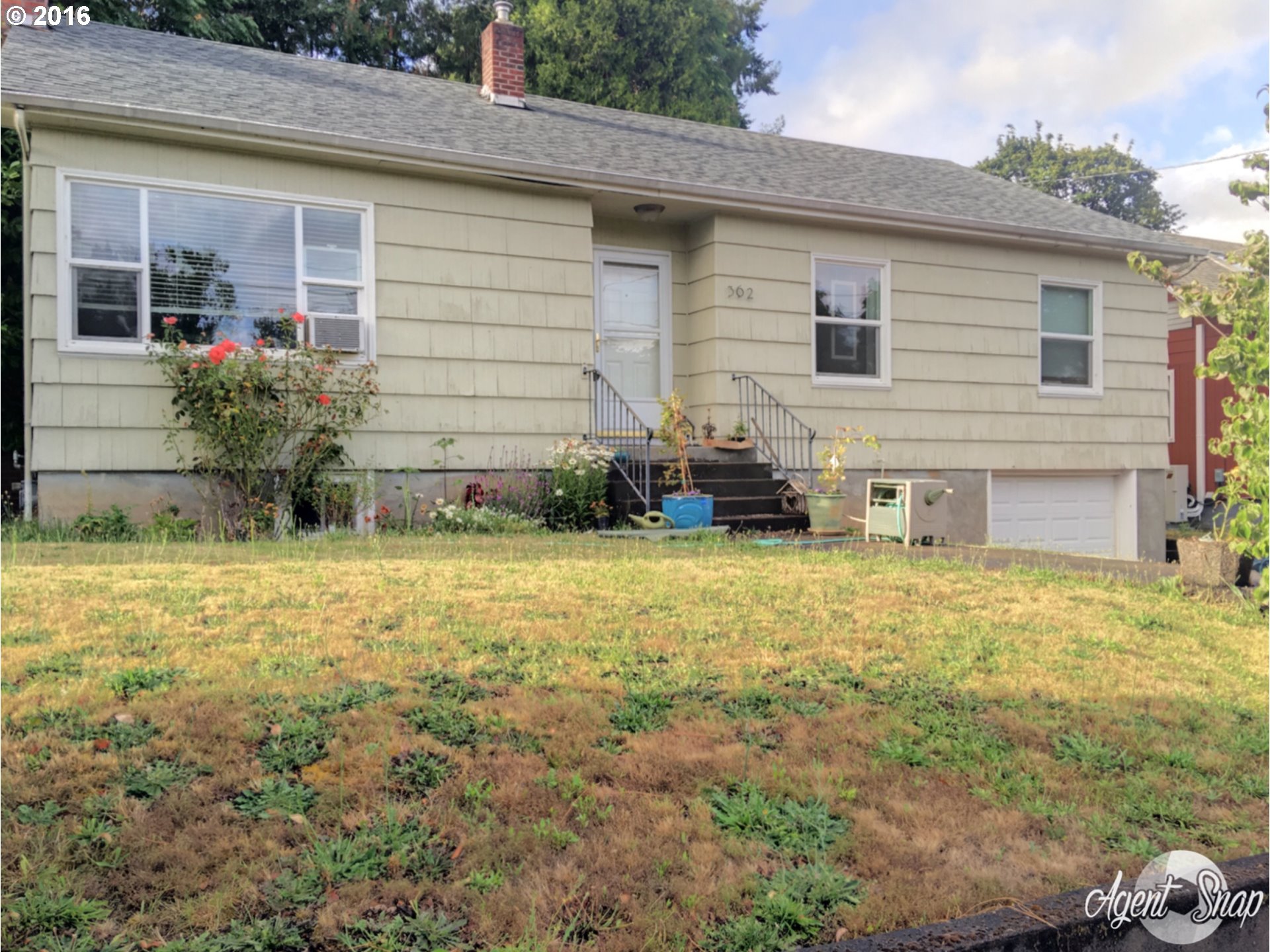 362 W D St, Springfield, OR 97477 photo 1