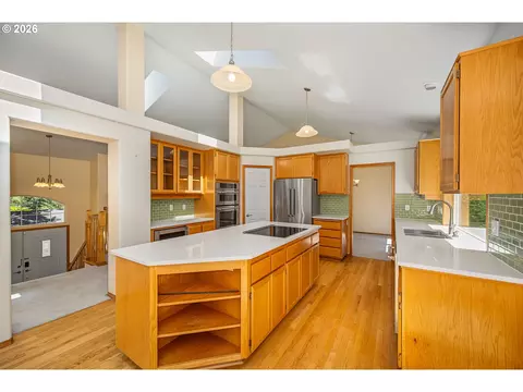 3826 Brighton Ave, Eugene, OR 97405 photo 6