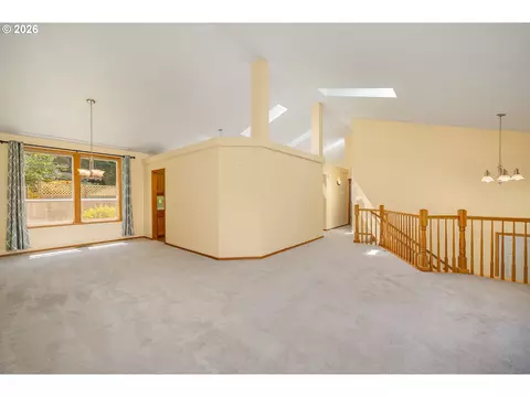 3826 Brighton Ave, Eugene, OR 97405 photo 11