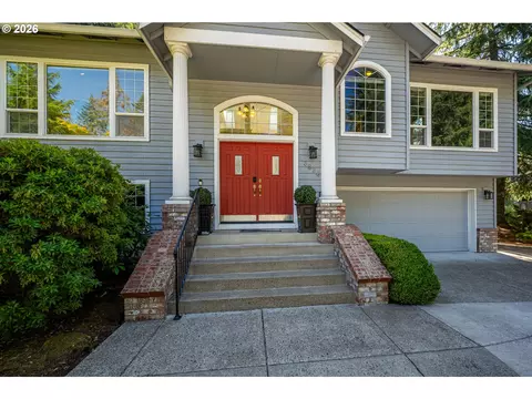 3826 Brighton Ave, Eugene, OR 97405 photo 2
