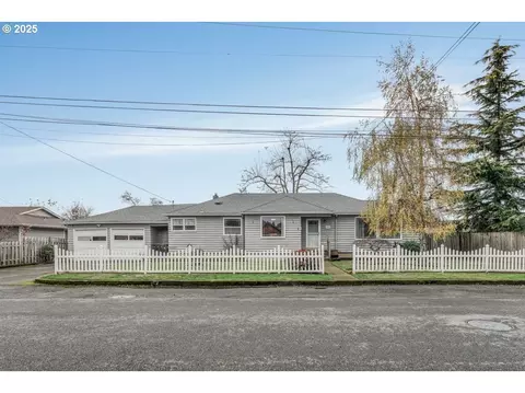 580 N Sheridan St, Mount Angel, OR 97362