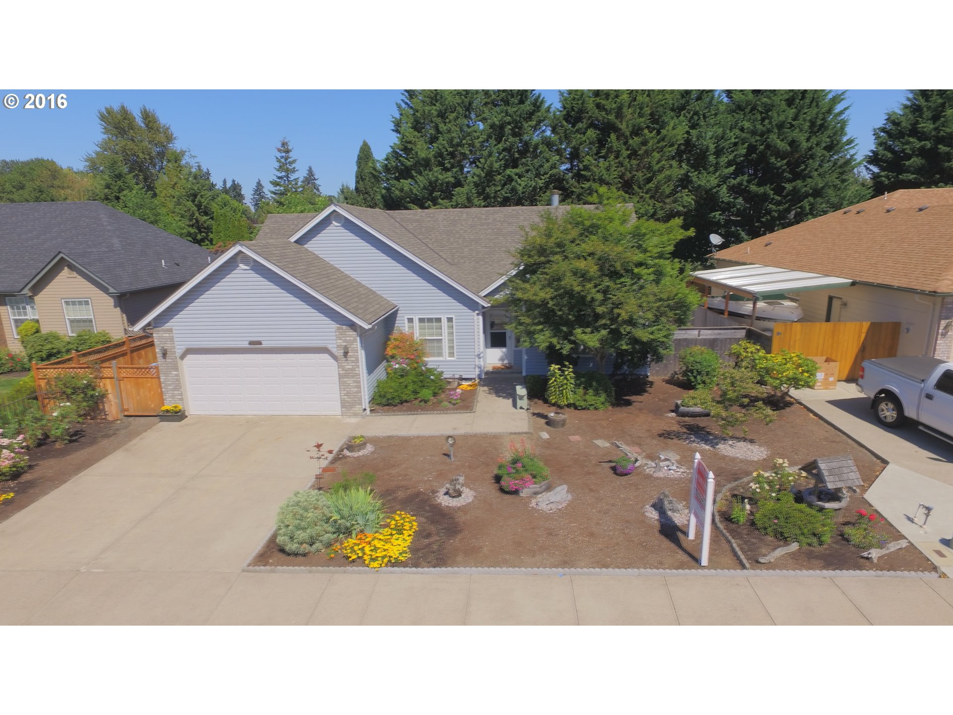 259 Chimney Rock Ln, Eugene, OR 97404 photo 1