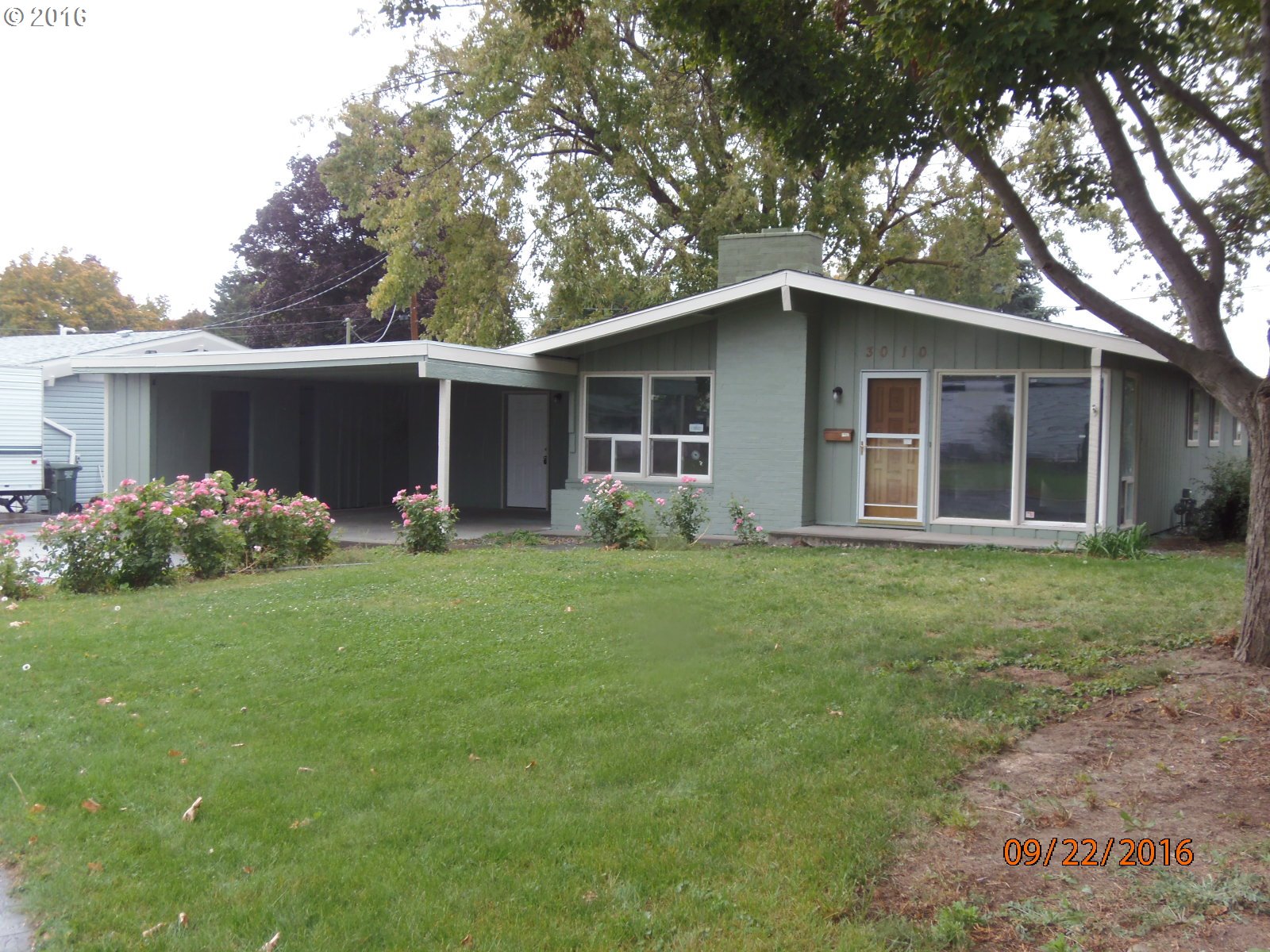 3010 SW Marshall Ave, Pendleton, OR 97801 photo 1