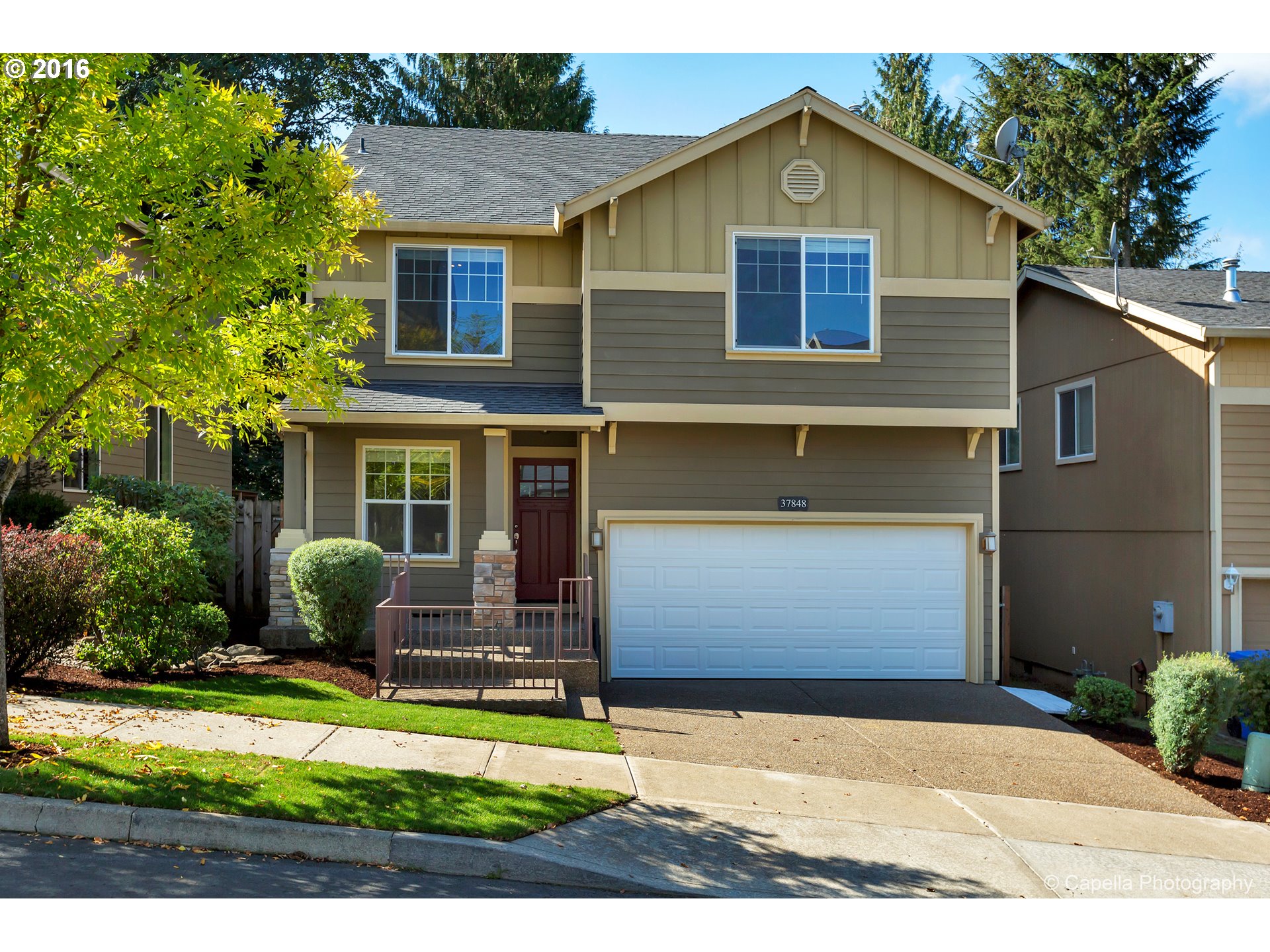 37848 Hamilton Ridge Dr, Sandy, OR 97055 photo 1