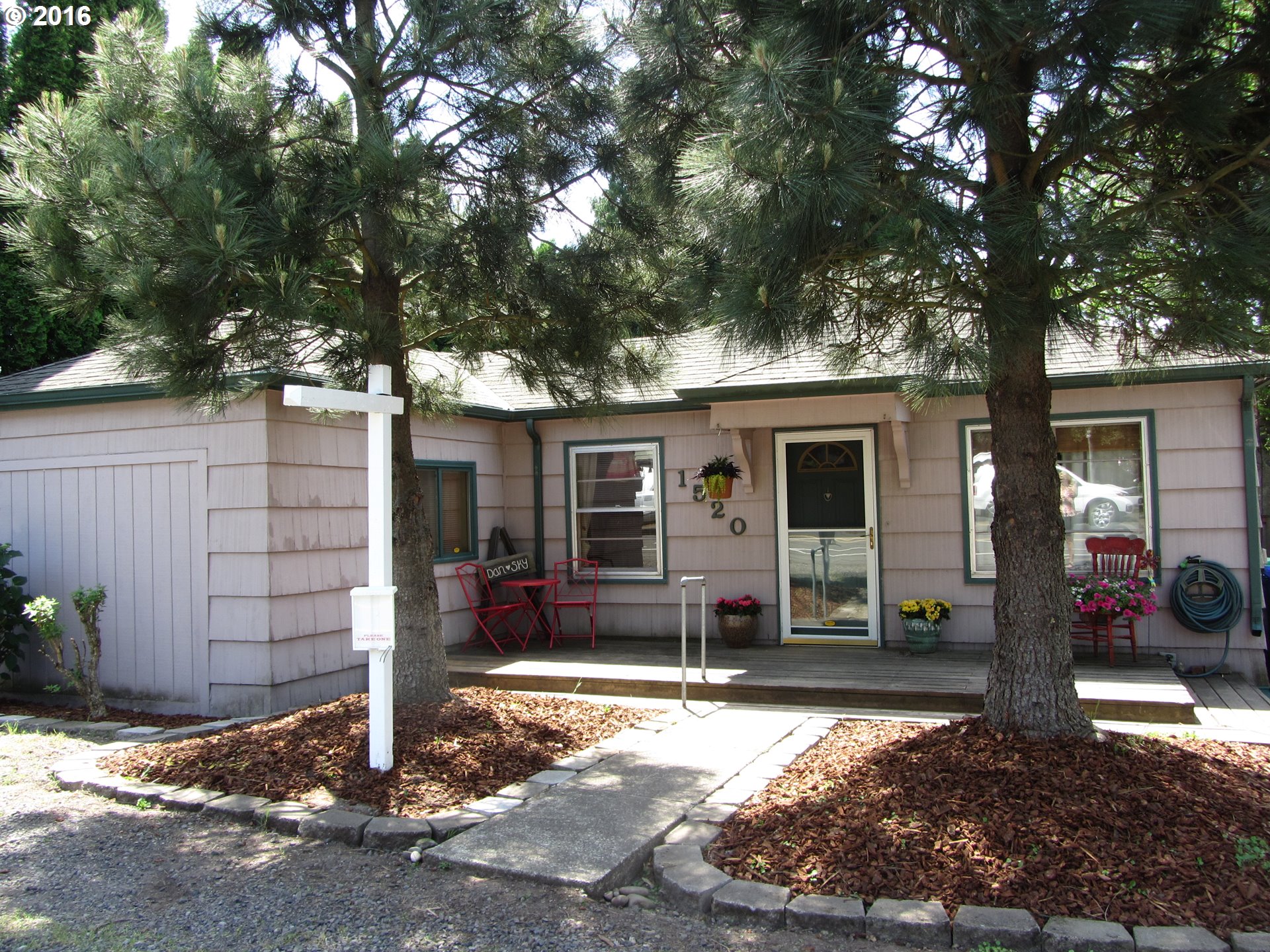 1520 SE Roberts Dr, Gresham, OR 97080 photo 1