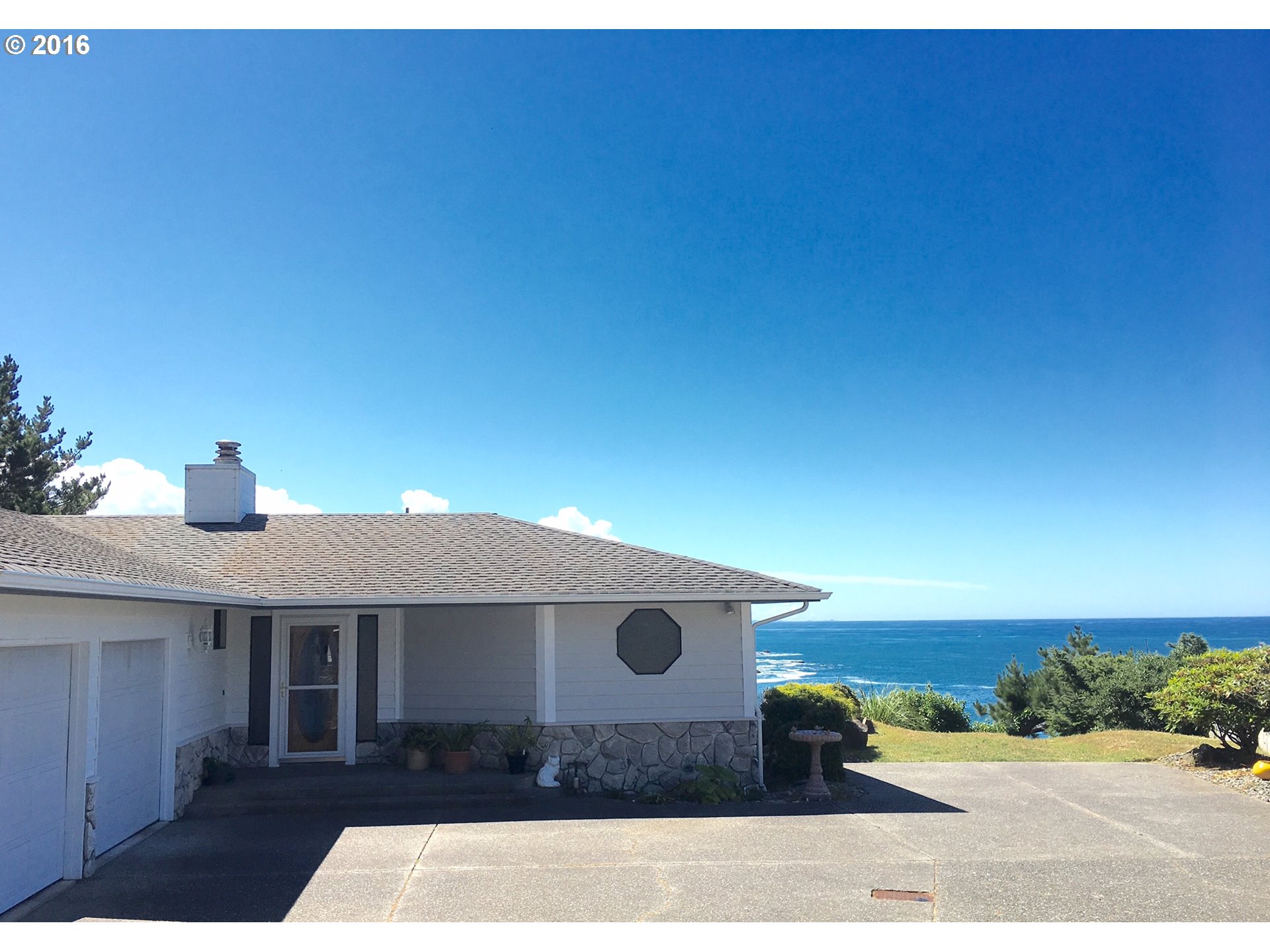 1105 Sandy Ln, Brookings, OR 97415 photo 1