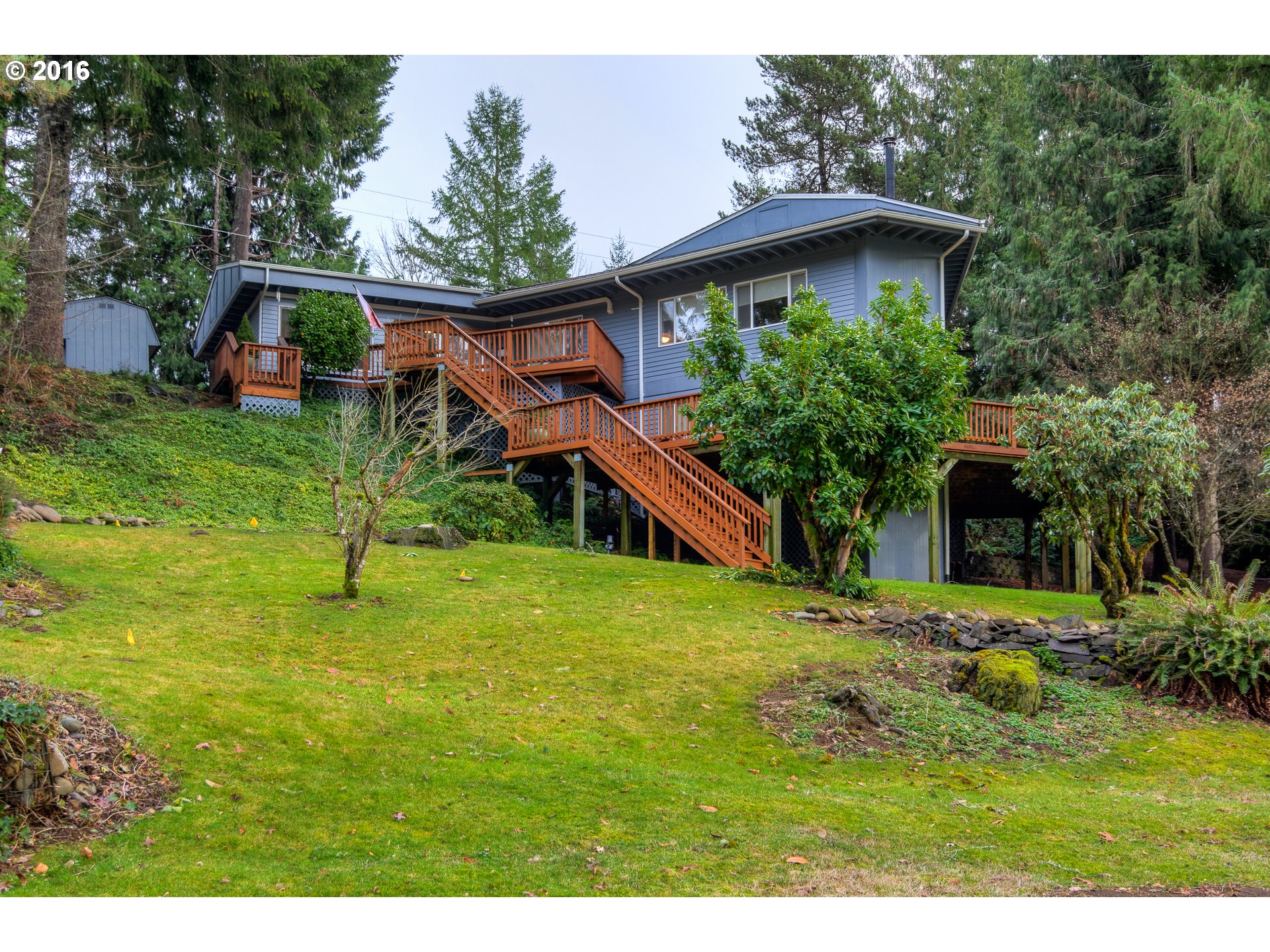91094 Leashore Dr, Vida, OR 97488 photo 1