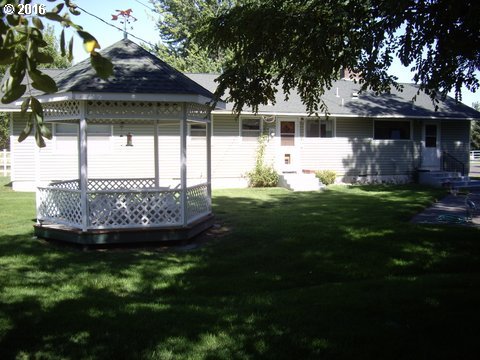 1706 SW 44th St, Pendleton, OR 97801 photo 1