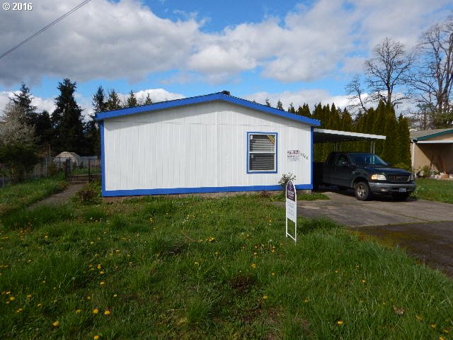 5766 A St, Springfield, OR 97478 photo 1