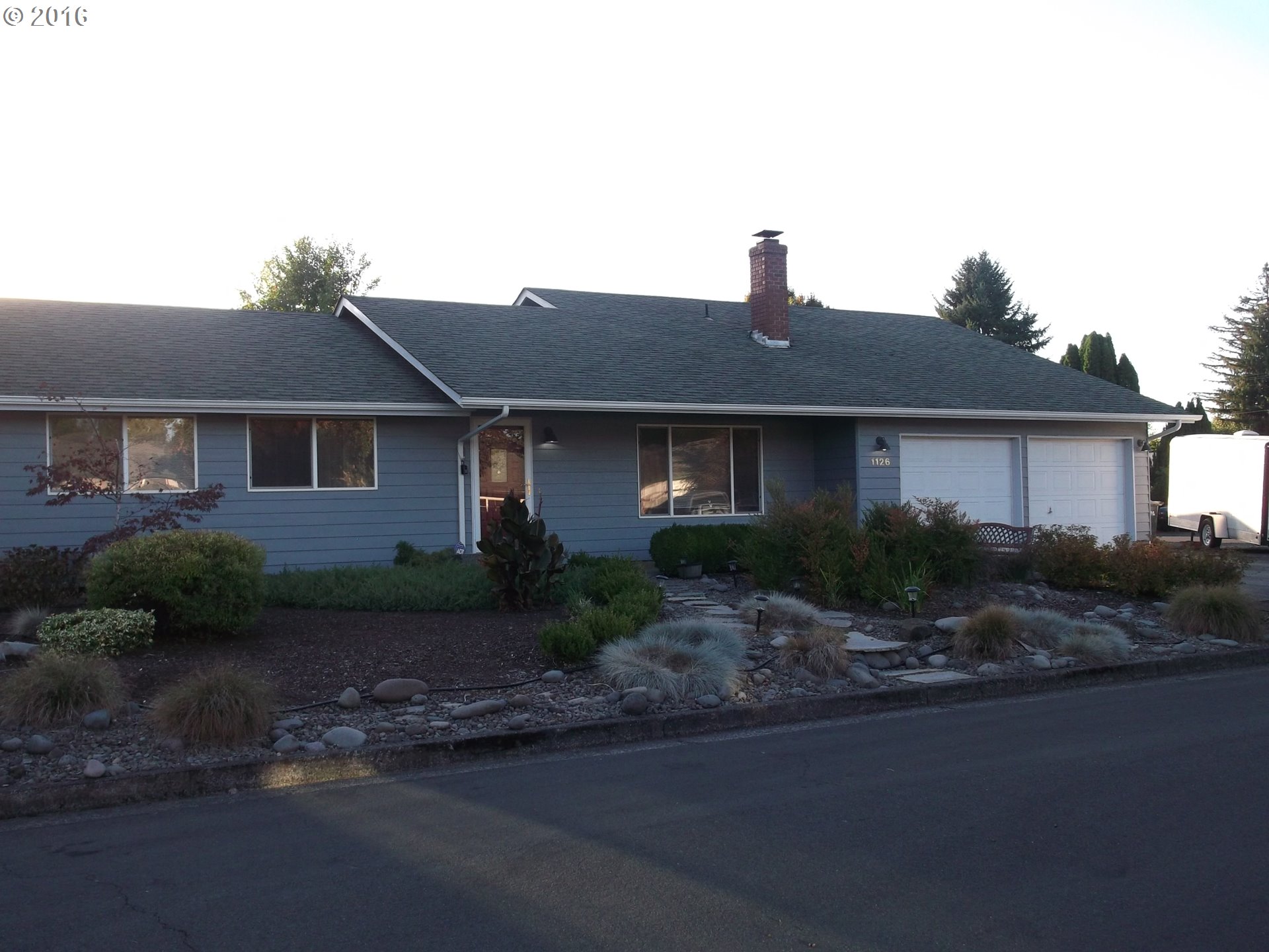 1126 Ginger Ave, Eugene, OR 97404 photo 1