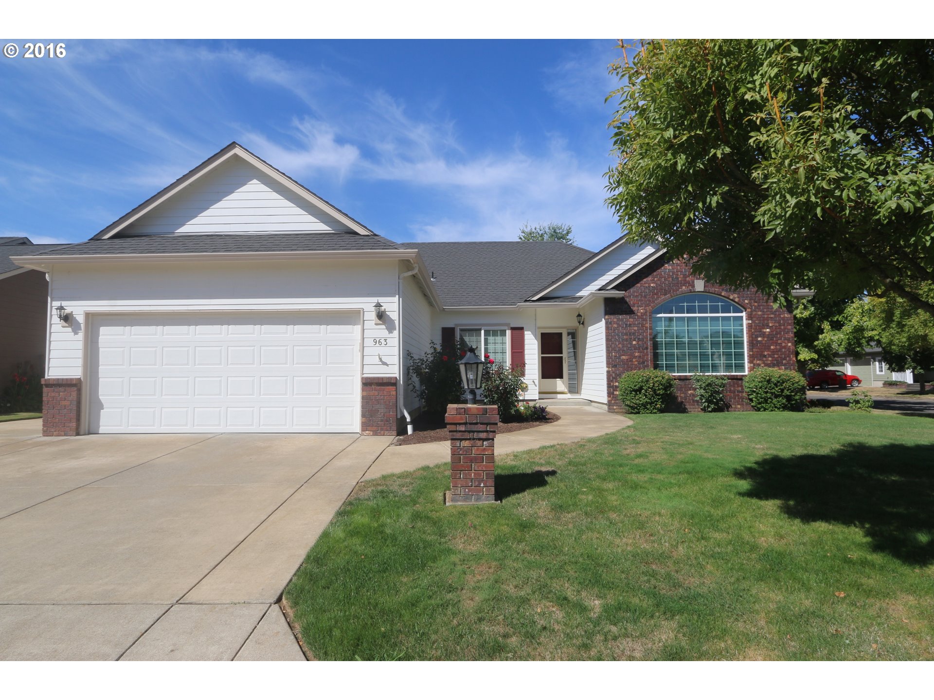 963 Leonards Way, Eugene, OR 97404 photo 1
