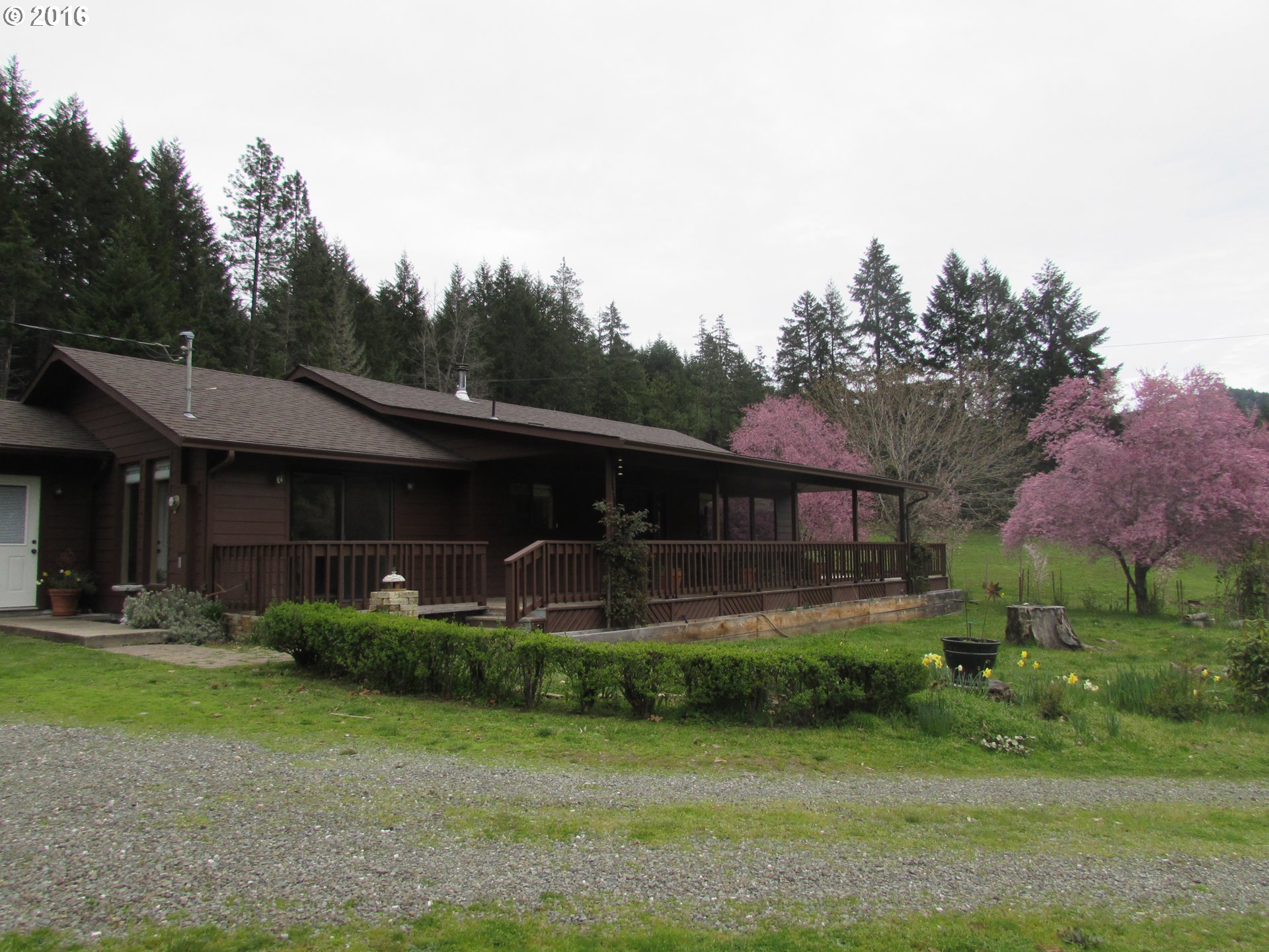 4159 Reuben Rd, Glendale, OR 97442 photo 1
