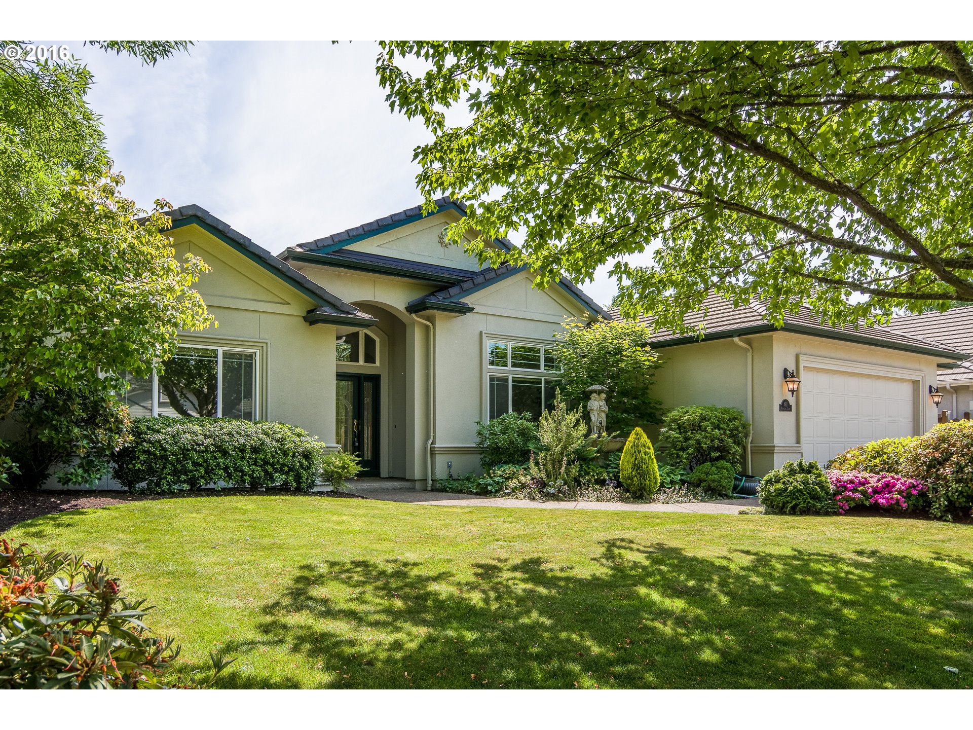 811 Royaldel Ln, Springfield, OR 97477 photo 1