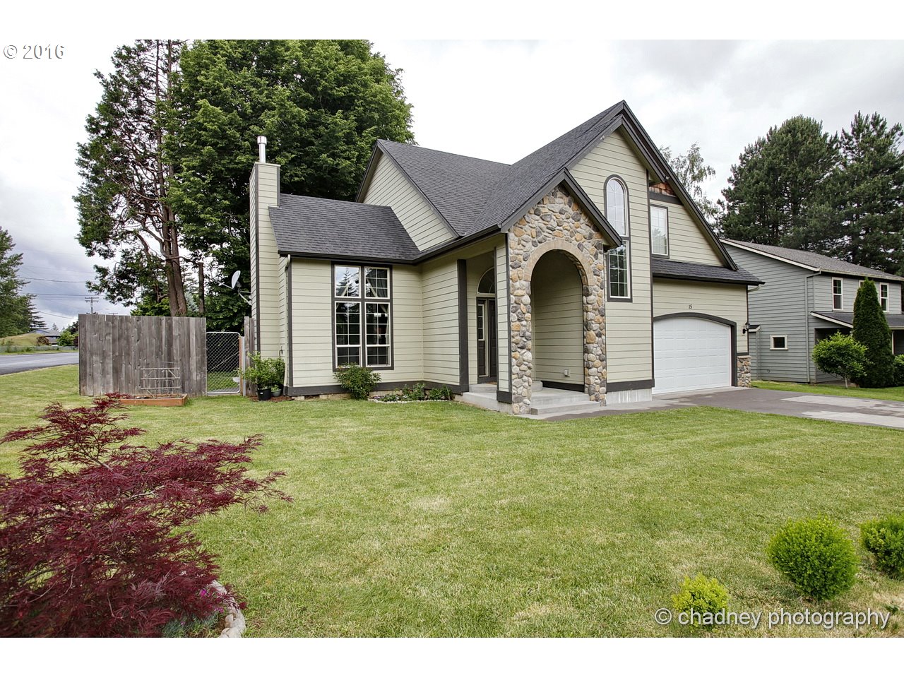 15 Redlock Ln, Cascade Locks, OR 97014 photo 1