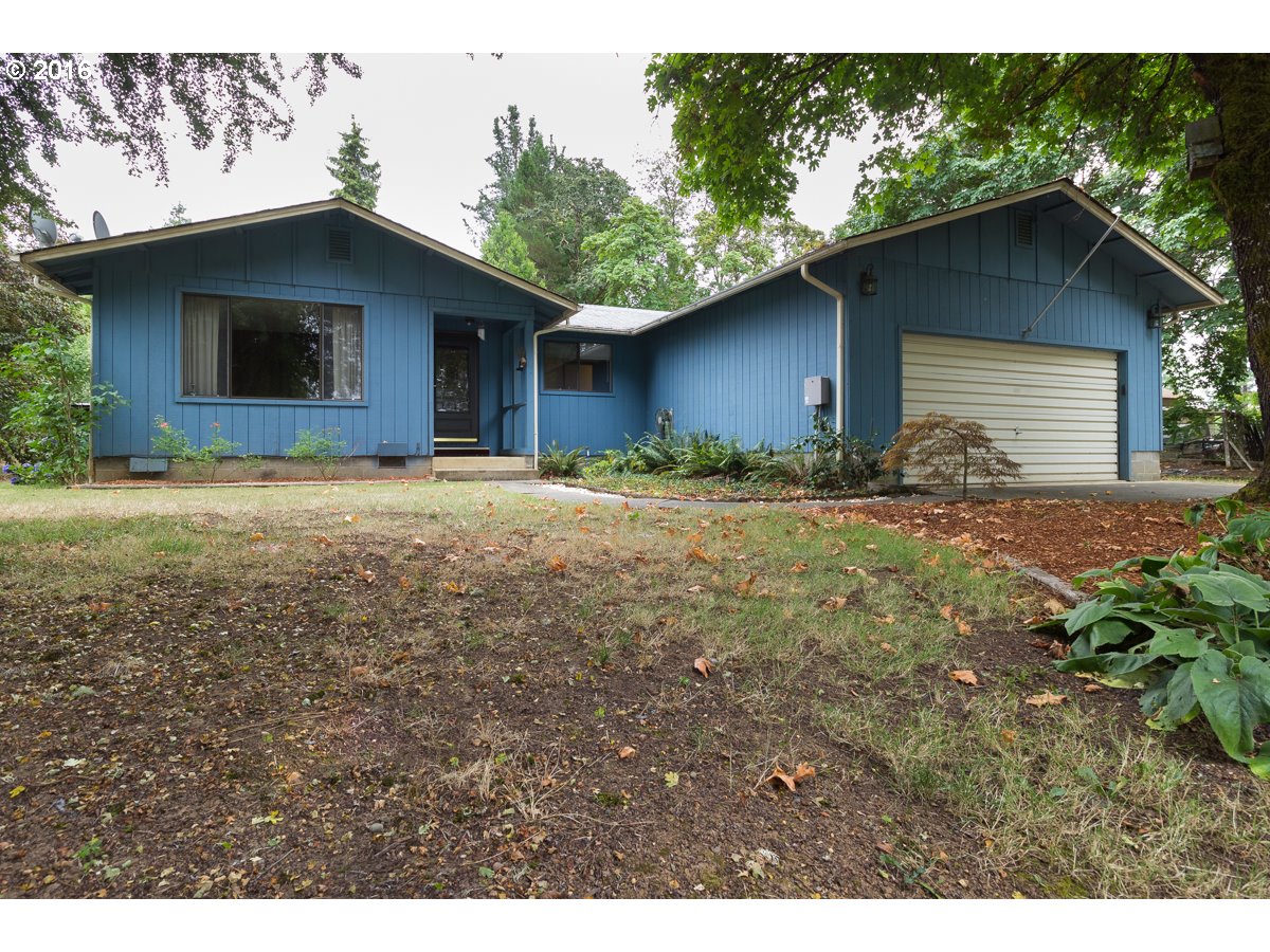 143 Scottview St, Glide, OR 97443 photo 1
