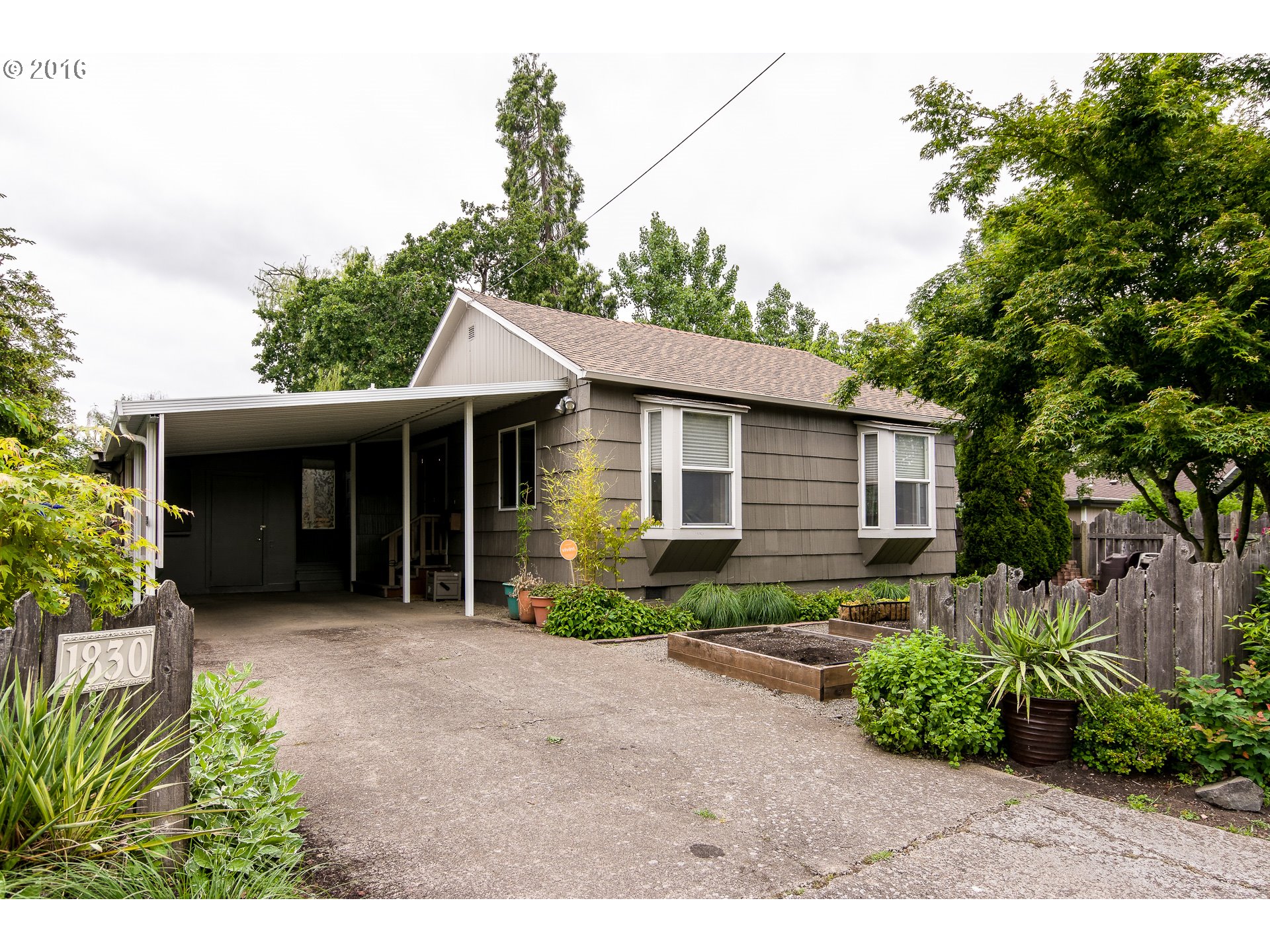 1830 Garfield St, Eugene, OR 97405 photo 1