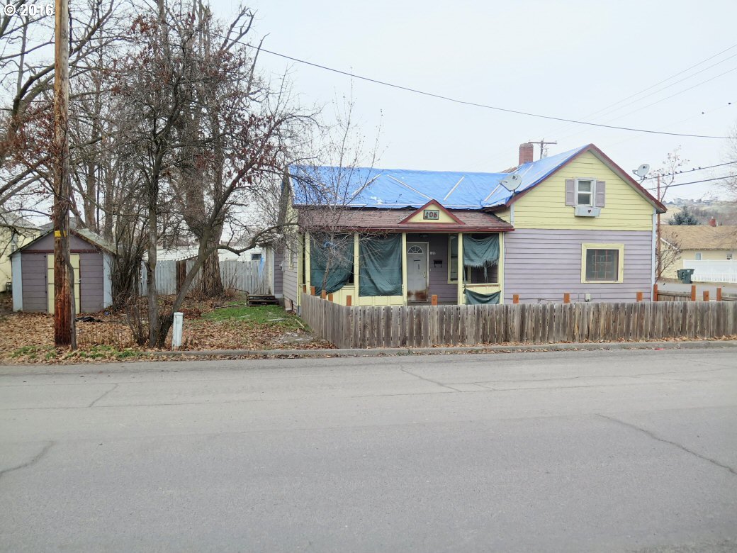 105 SE 12th St, Pendleton, OR 97801 photo 1