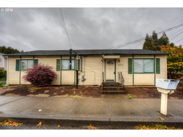 2710 SE 182nd Ave, Gresham, OR 97030 photo 1