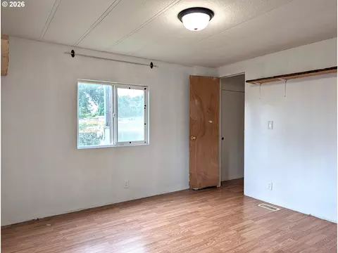 Bedroom - 4531 Franklin Blvd #A, Eugene, OR 97403 photo 1 of 1