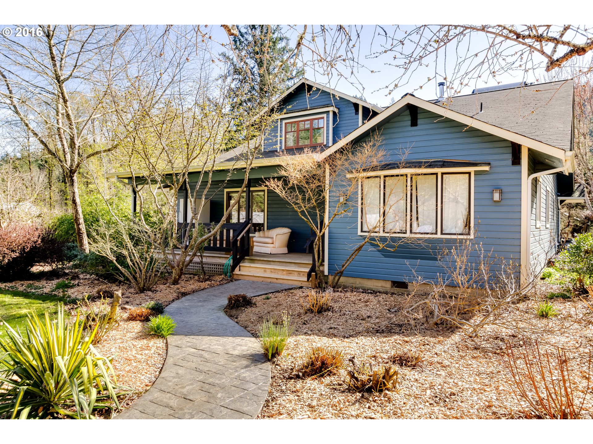 25766 Siuslaw River Rd, Lorane, OR 97451 photo 1