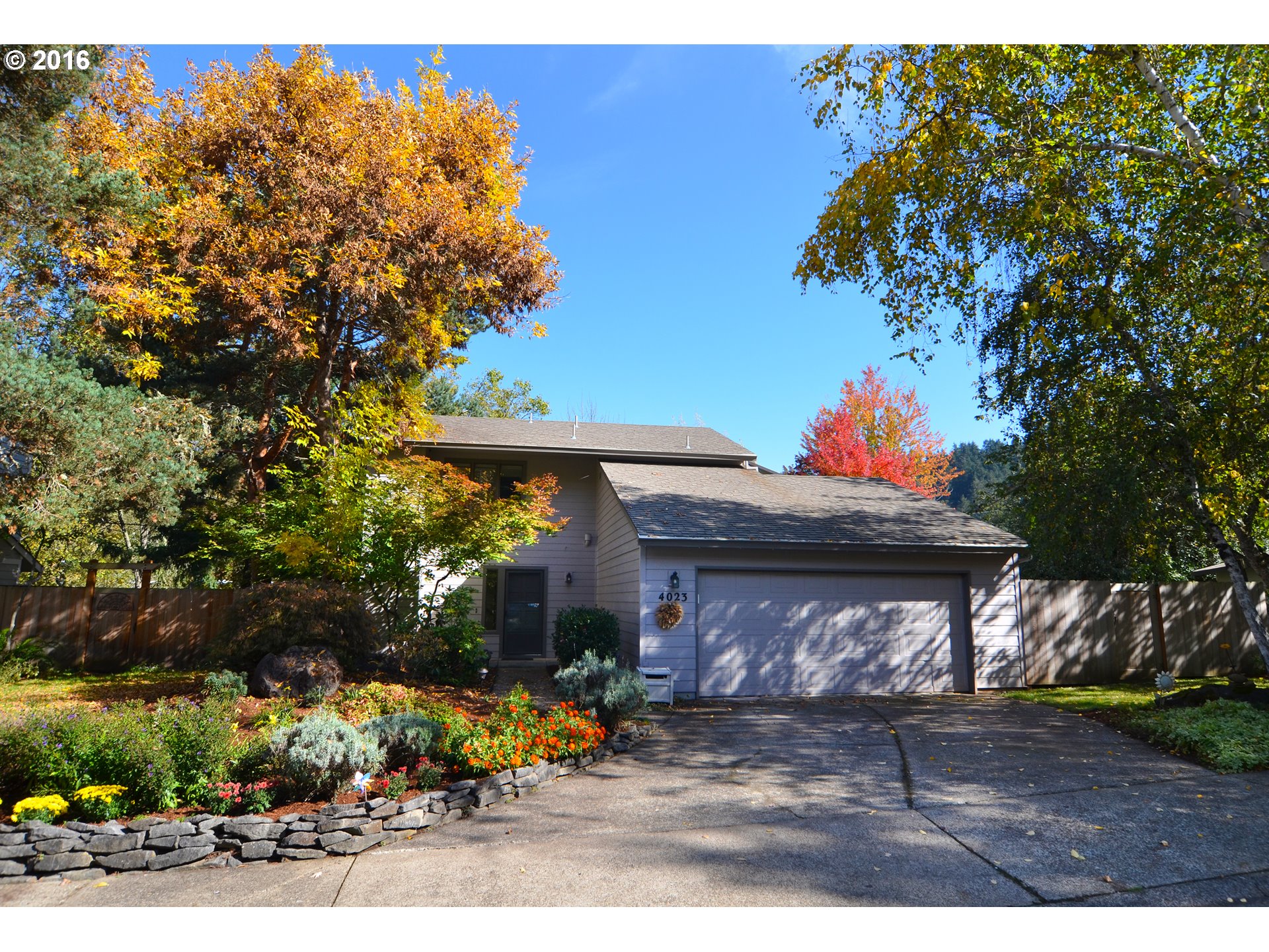 4023 Dillard Rd, Eugene, OR 97405 photo 1